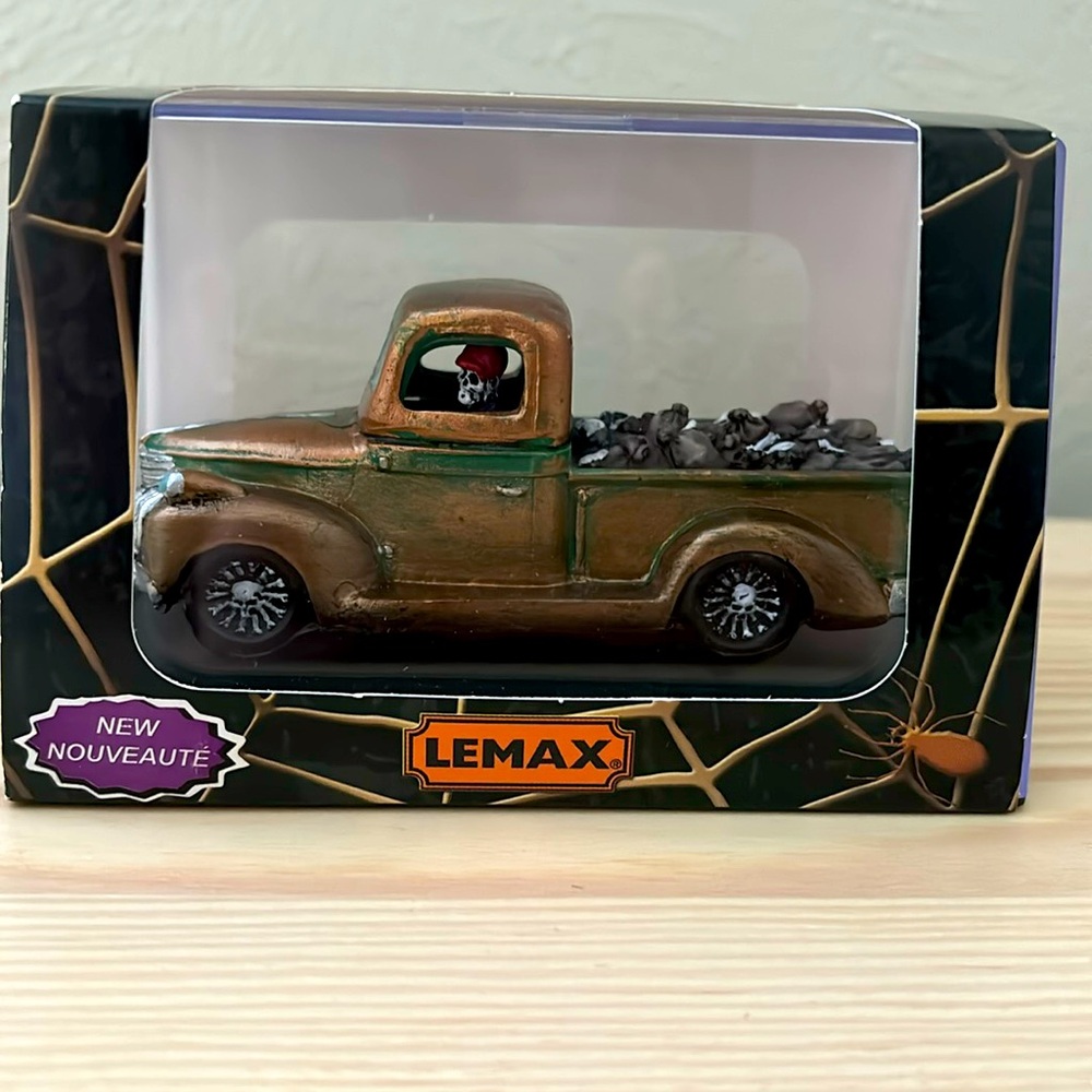 Lemax Spooky Town Garbage Truck Halloween 2024